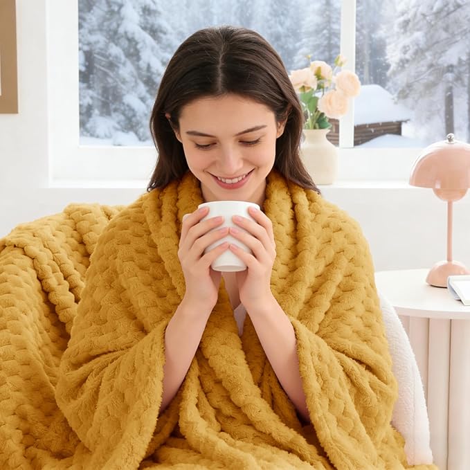 BEDELITE Fleece Blanket Twin Size for Bed Couch, 3D Jacquard Decorative Mustard Yellow Throw, Soft and Cozy Warm Plush Fuzzy Blanket All Seasons Suitable, 60x80Inches