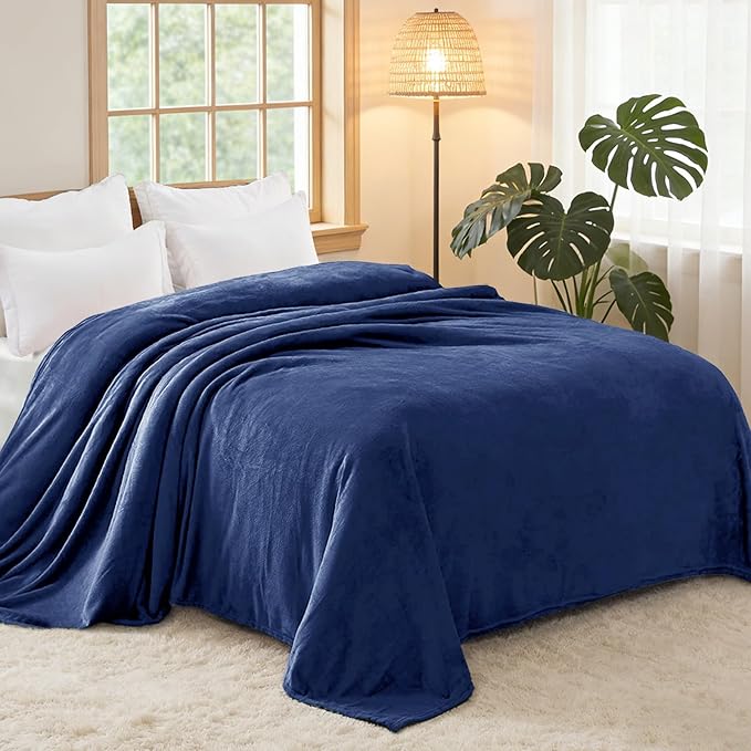 Exclusivo Mezcla Fleece Blanket Twin Size for Bed, Super Soft and Warm, All Season, Cozy, Plush, Lightweight, 60x80 Inches Navy Blue