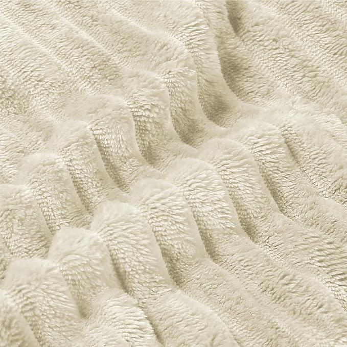 BEDELITE Fleece Throw Blanket for Couch – 3D Ribbed Jacquard Soft and Warm Decorative Fuzzy Blanket – Cozy, Fluffy, Plush Lightweight Beige Throw Blankets for Bed, Sofa, 50x60 inches