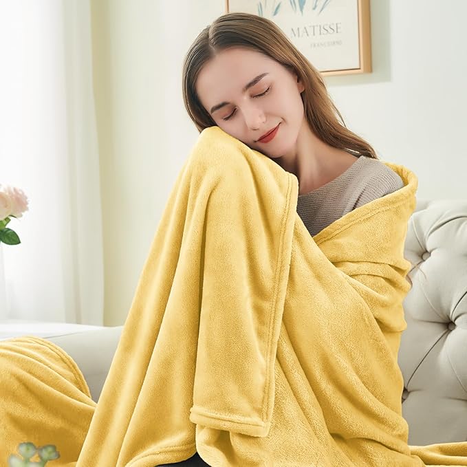 BEDELITE Fleece Blanket Twin Size Cream Yellow Throw Blankets for Couch & Bed, Luxury Plush Cozy Fuzzy Blanket 60x80 inches, Super Soft Warm Lightweight Throw Blanket for Travel Camping