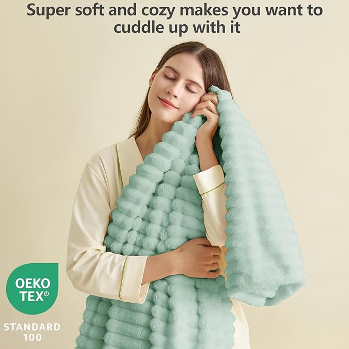 HIMEET Sage Green Ribbed Throw Blanket for Couch - 300GSM Lightweight Soft Fleece Blanket for Women, Cozy Blankets for Mothers Gifts, Striped Spring Home Room Decor, Sage Green, 50x60 Inches