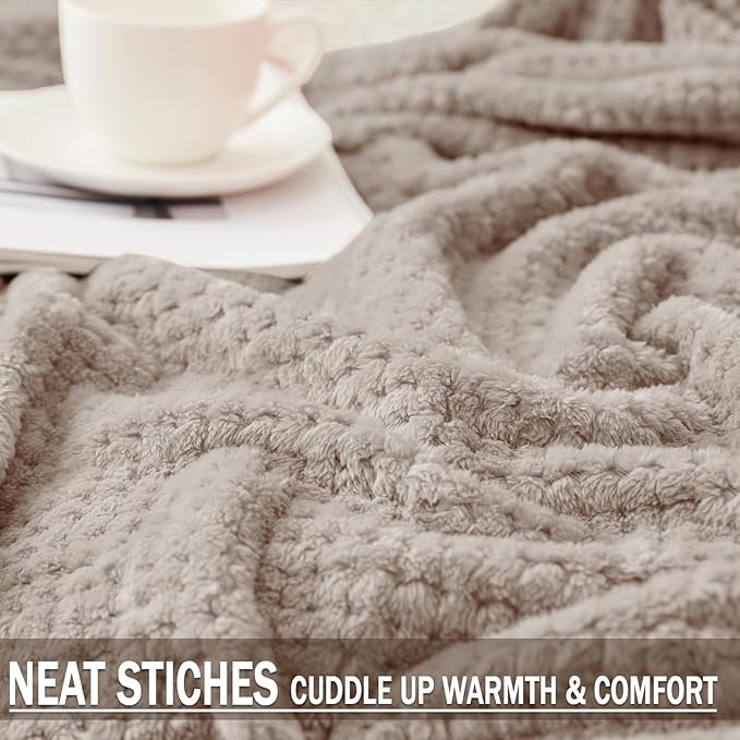 Exclusivo Mezcla Fleece Bed Blanket Twin Size, Super Soft and Warm Blankets for Couch, Sofa and Bed Waffle Textured, Cozy, Fuzzy and Lightweight (Tan, 90x66 Inches)
