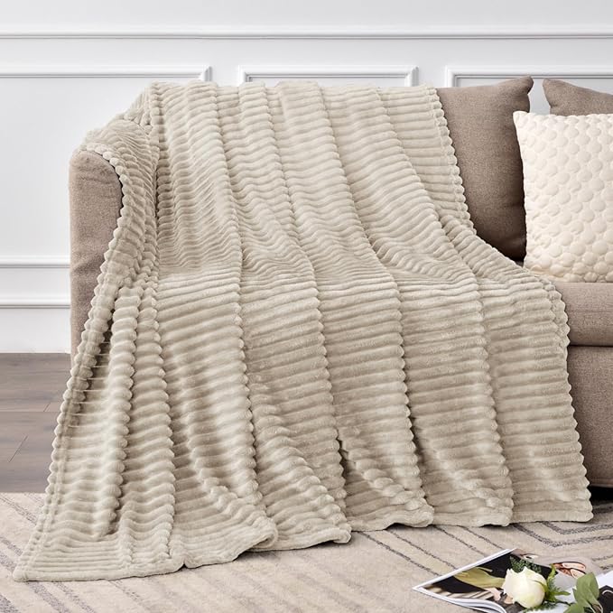 BEDELITE Fleece Blanket Queen Size – 3D Ribbed Jacquard Soft and Warm Decorative Fuzzy Blankets – Cozy, Fluffy, Plush Lightweight Throw Blankets for Couch, Bed, Sofa(Linen, 90x90 inches)