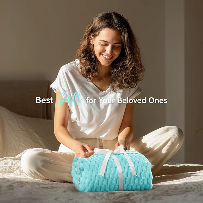 BEDELITE Fleece Blanket - 3D Jacquard Decorative Aqua Throw Blankets for Couch & Bed, Soft and Cozy Warm Plush Fluffy Blanket All Seasons Suitable, 50x60Inches