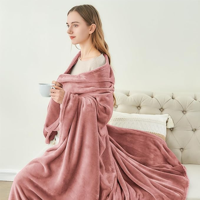 BEDELITE Fleece Blanket Dusty Pink Throw Blankets for Couch & Bed, Luxury Plush Cozy Fuzzy Blanket 50x60 inches, Super Soft Warm Lightweight Throw Blanket for Travel Camping