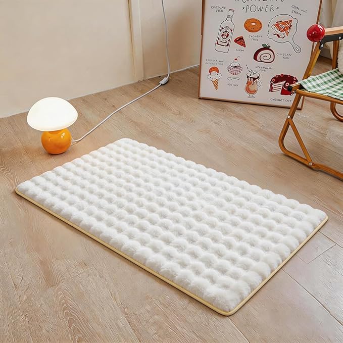 White Rabbit Plush Rug 2'x3', Fluffy Faux Fur Shaggy Area Rug for Nursery, Kids Room Decor, Soft Fuzzy Carpet for Living Room, Bedroom, Teen Girls Room