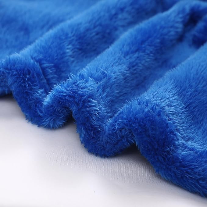 Exclusivo Mezcla Plush Fuzzy Fleece Throw Blanket, Super Soft, Fluffy and Warm Blankets for Couch, Bed, All Season Use (40x50 Inches, Cobalt Blue)