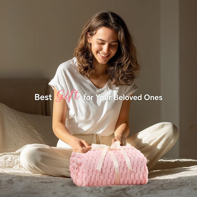 BEDELITE Fleece Blanket Twin Size for Bed Couch, 3D Jacquard Decorative Pink Throw Soft and Cozy Warm Plush Fuzzy Blanket All Seasons Suitable, 60x80Inches