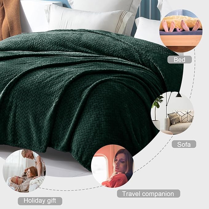 Exclusivo Mezcla Fleece King Size Blanket for Bed, 90x104 Inches Soft Cozy Jacquard Flannel Blankets, Lightweight Fuzzy Plush Warm for Women, Forest Green