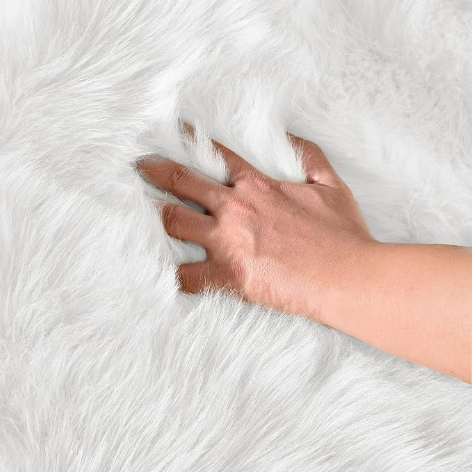 Latepis 9x12 Area Rug for Bedroom White Fluffy Rugs Washable Faux Fur Rug for Living Room Fuzzy Shaggy Rug for Office Entertainment Room Home Décor Rectangle