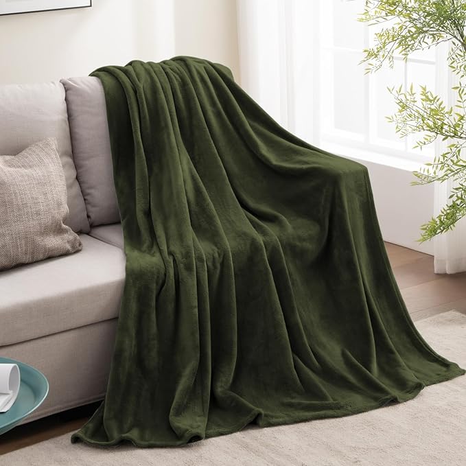 BEDELITE Fleece Blanket Twin Size Olive Green Throw Blankets for Couch & Bed, Luxury Plush Cozy Fuzzy Blanket 60x80 inches, Super Soft Warm Lightweight Throw Blanket for Travel Camping