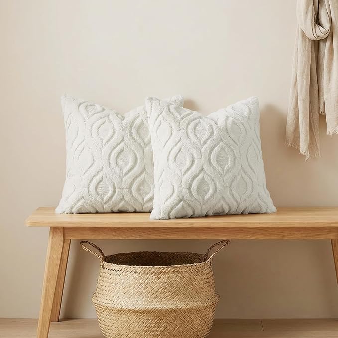 decorUhome Throw Pillow Covers 26x26 Inch Set of 2, Soft Plush Decorative Faux Fur Cream White Solid Couch Pillow Covers, Accent Farmhouse Neutral Square Euro Pillow Cases for Sofa Bed Living Room