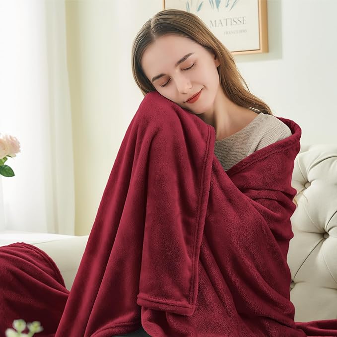 BEDELITE Fleece Blanket Twin Size Burgundy Throw Blankets for Couch & Bed, Luxury Plush Cozy Fuzzy Blanket 60x80 inches, Super Soft Warm Lightweight Throw Blanket for Travel Camping