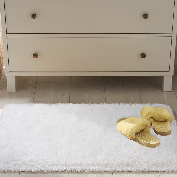 Chicrug Soft Runner Rug for Bedroom Living Room Plush Fluffy Rug 2x4 Feet, Shag Furry Runner Rug Carpet Non Shedding for Nursery Children Kids Girls Room Home Decorative, Cream