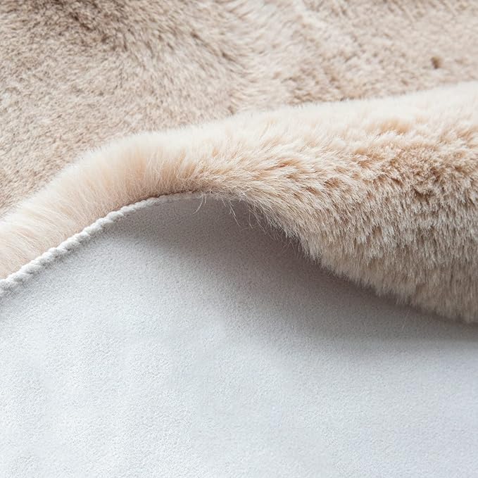 ORINOVA 5x8 Area Rug Light Brown Beige Plush Shaggy Rugs for Bedroom Washable Faux Rabbit Fur Rug for Living Room Fluffy Large Nursery Rug Home Décor