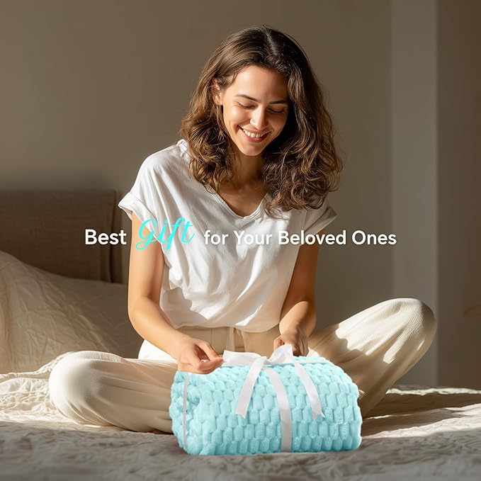 BEDELITE Fleece Blanket Twin for Bed Couch, 3D Jacquard Decorative Cloud Blue Throw Blanket, Soft and Cozy Warm Plush Fuzzy Blanket All Seasons Suitable, 60x80Inches