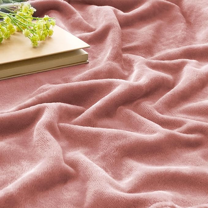 BEDELITE Fleece Blanket Dusty Pink Throw Blankets for Couch & Bed, Luxury Plush Cozy Fuzzy Blanket 50x60 inches, Super Soft Warm Lightweight Throw Blanket for Travel Camping