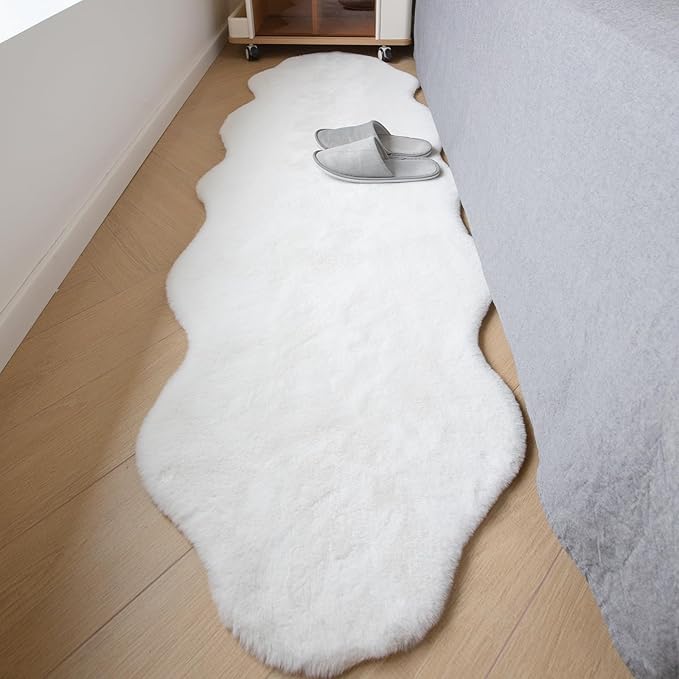ThreadGlobe Fluffy Faux Rabbit Fur Rug Runner 2'x6', Ultra Soft & Non-Slip Rugs for Bedroom, Living Room, Nursery, No Shedding Machine Washable Rug, White, 2x6 Ft