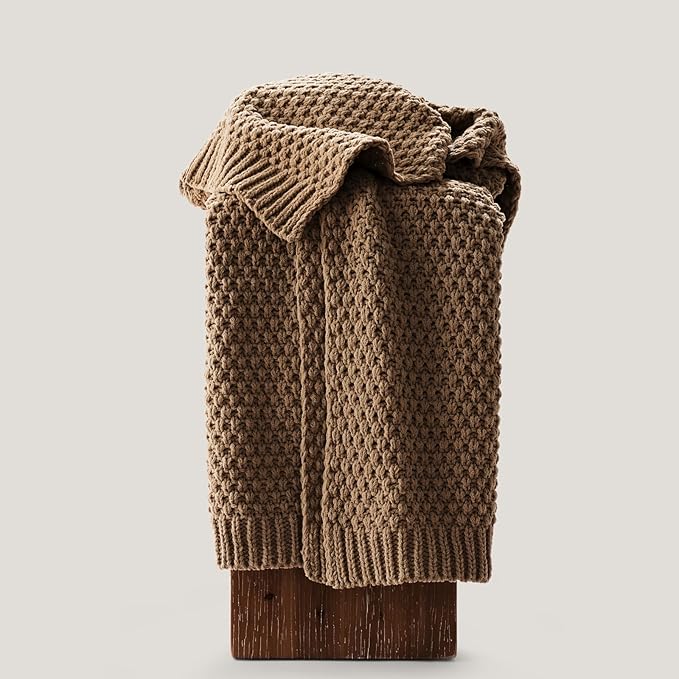 EVERGRACEHOME Chunky Chenille Knit Throw Blanket for Couch, Soft Luxurious Moss Stitch Blankets for Bed, Cozy Decorative Farmhouse Knitted Throws for Sofa, Camel Brown, 50" x 60"