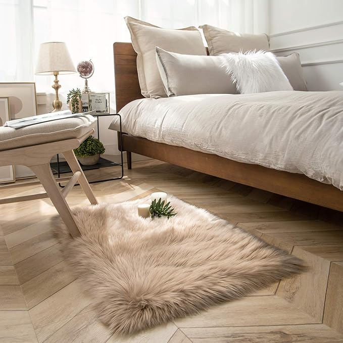 Ashler Faux Fur Rug, Fluffy Shaggy Area Rug Ultra Soft 2 x 2.9 Feet Rectangle Beige Fuzzy Rug Machine Washable Shag Rug, Nursery Decor Throw Rugs for Bedroom, Kids Room, Living Room