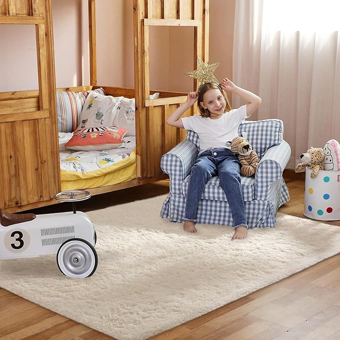 Ophanie Area Rugs for Bedroom, Christmas Upgrade Non-Slip Ivory Fluffy Soft Shag Living Room Carpet, Indoor Floor 4x6 Fuzzy Shaggy Living Room Plush Nursery Rug for Kids Home Dorm Decor Aesthetic