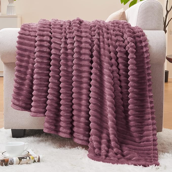 BEDELITE Fleece Blanket Twin Size – 3D Ribbed Jacquard Soft and Warm Decorative Fuzzy Blankets – Cozy, Fluffy, Plush Lightweight Throw Blankets for Couch, Bed, Sofa(Plum, 60x80 inches)