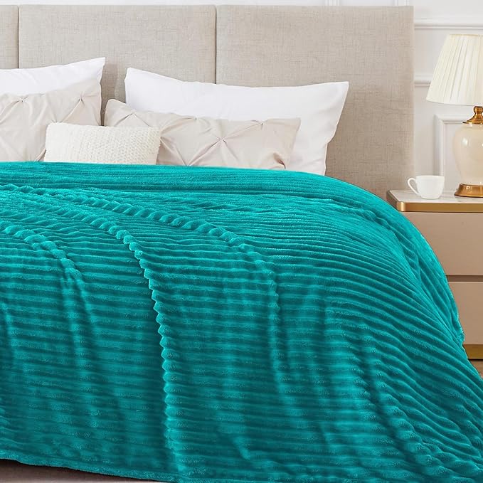 BEDELITE Fleece Blanket King Size – 3D Ribbed Jacquard Soft and Warm Decorative Fuzzy Blankets – Cozy, Fluffy, Plush Lightweight Throw Blankets for Couch, Bed, Sofa(Blue, 108x90 inches)