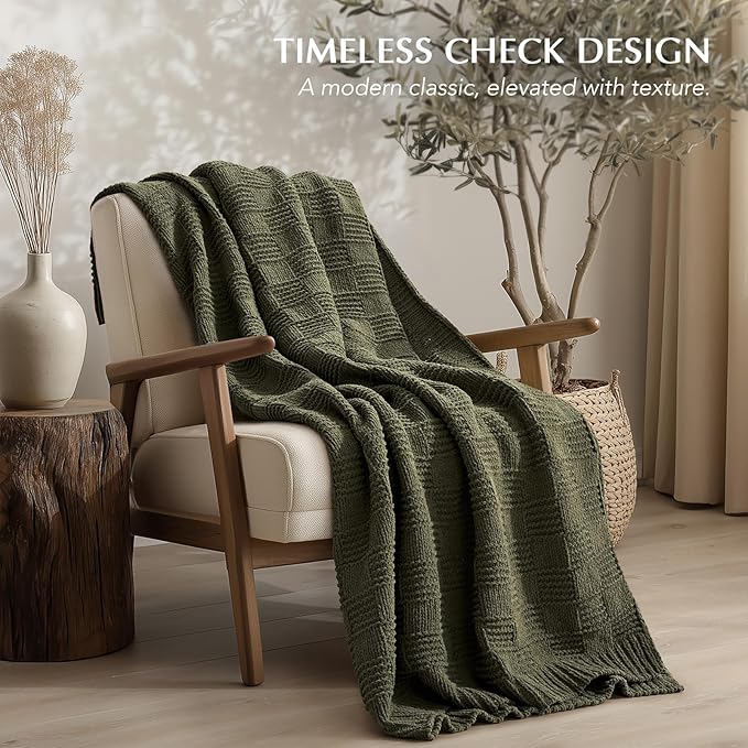 EVERGRACEHOME Modern Checkered Chenille Throw Blanket, Soft Cozy Plaid Knitted Chair Blanket for Sofa Couch, Decorative Knit Throw for Bed and Living Room, Olive Green, 50" x 60"