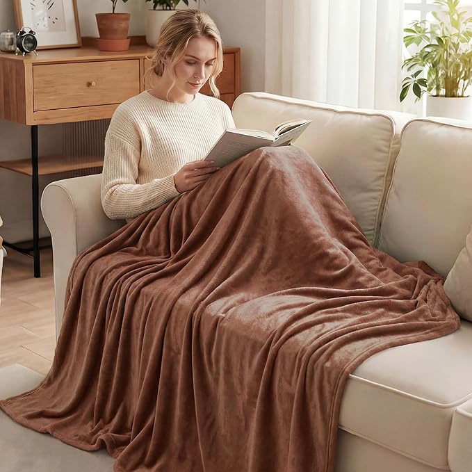 Exclusivo Mezcla Fleece Brown Throw Blanket for Couch, Sofa, Super Soft and Warm Blankets, All Season, Cozy, Plush, Lightweight, 50x60 Inches