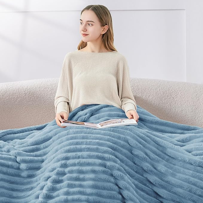 BEDELITE Full Size Blanket for Bed, 300GSM Soft & Warm Fleece Light Blue Blanket, Decorative and Giftable Striped Blankets for Women, Men, 84"x90"