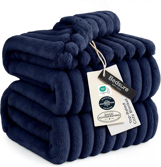 Bedsure GentleSoft Navy Blue Full Blanket for Bed - Cozy Soft Blankets for Women, Cute Large Throws for Girls, Navy, 84x90 Inches