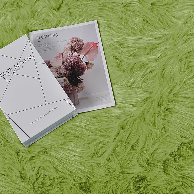 Goolela Lime Green Circle Rug 6ft Fluffy Fuzzy Round Faux Fur Sheepskin Carpet for Bedroom Playroom Bedside Soft Shaggy Washable