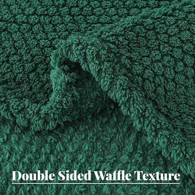 Whale Flotilla Extra Large Fuzzy Fleece Throw Blanket for Couch, 50x70 Inch Fluffy Warm Soft Jacquard Blankets for All Season, Lightweight and Cozy, Emerald Green