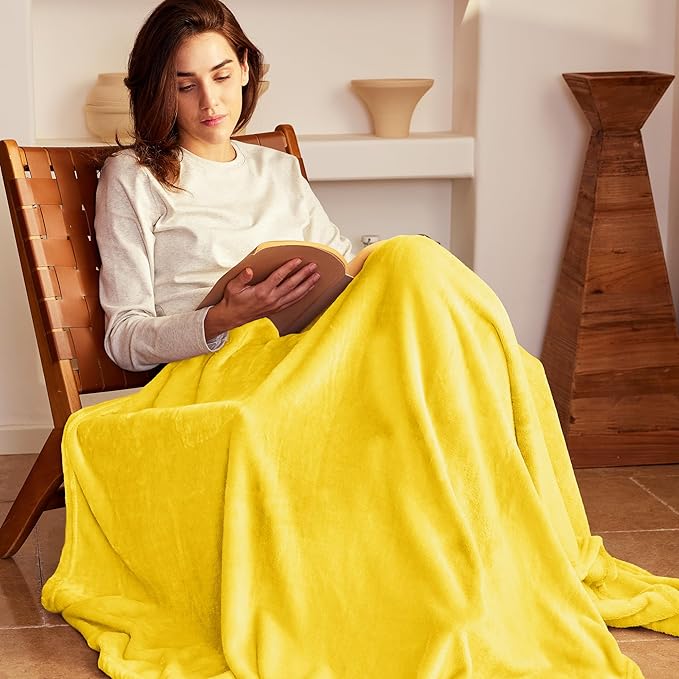 Exclusivo Mezcla Fleece Throw XL Blanket for Couch, Sofa, Super Soft and Warm Vibrant Yellow Blankets, All Season, Cozy, Plush, Lightweight, 50x70 Inches