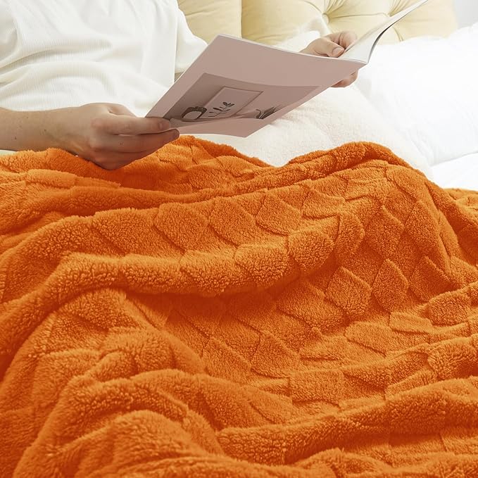 Exclusivo Mezcla Fleece Throw Blanket for Couch,Super Soft and Warm Lightweight Checkered Pattern Blanket for All Seasons, 50x60 Inches, Burnt Orange