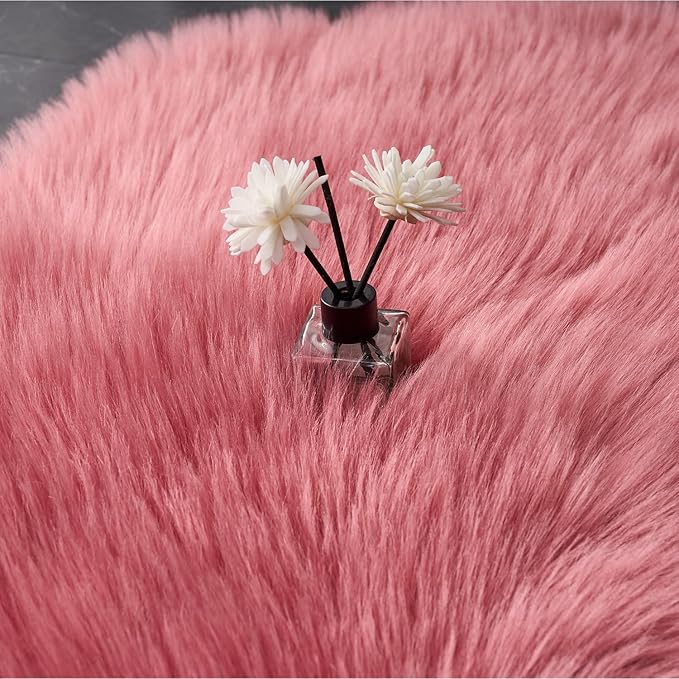 EasyJoy Ultra Soft Fluffy Shaggy Area Rug Faux Fur Rug Chair Cover Seat Pad Fuzzy Area Rug for Bedroom Floor Sofa Living Room (2 x 6 ft Sheepskin, BlushPink)