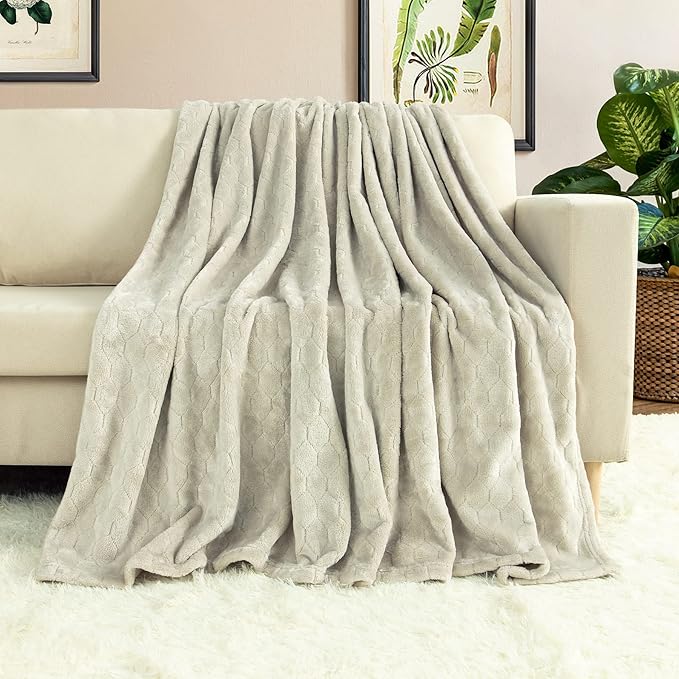 TOONOW Fleece Blanket Super Soft Cozy Throw Blanket 50" x 60", Lightweight Fuzzy Comfy Textured Flannel Blanket Warm Plush Throw Blankets for Couch, Sofa, Bed, Pumice Stone