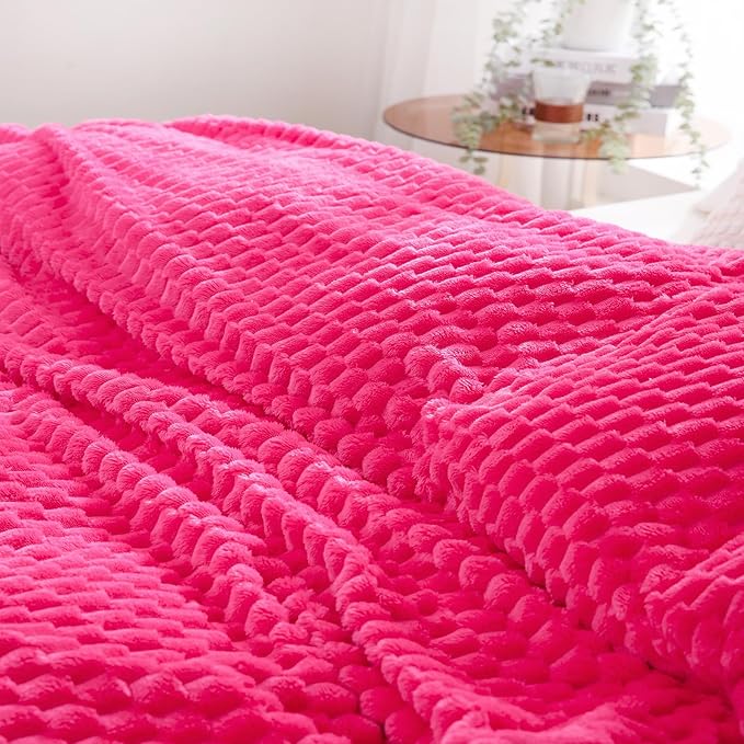 Puncuntex Hot Pink Throw Blanket 60"×80" inches Fuzzy 3D Jacquard Decorative Flannel Fleece Super Soft Plush Cozy Blanket for Couch Sofa Chair Lightweight