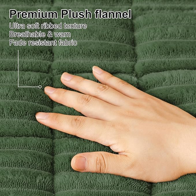 Smiry Couch Cover for Dogs Washable, Non Slip Fuzzy Pet Couch Covers for 3 Cushion Sofa Pet Friendly, Thick Soft Sofa Slipcovers Cushion Protector (Dark Green, 27.6" x 70.9")