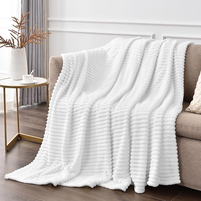 BEDELITE Fleece Blanket Twin Size – 3D Ribbed Jacquard Soft and Warm Decorative Fuzzy Blankets – Cozy, Fluffy, Plush Lightweight Throw Blankets for Couch, Bed, Sofa(White, 60x80 inches)