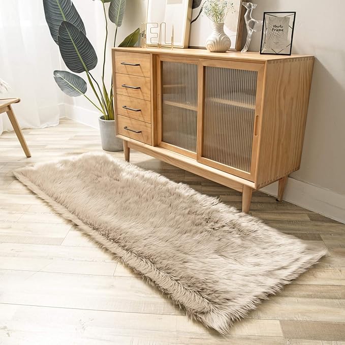 Ashler faux fur rug, Fluffy Shaggy Area Rug Ultra Soft 2.2 x 6 Feet Rectangle Fur Rug, Beige Fuzzy Rug Machine Washable Shag Rug, Nursery Decor Throw Rugs for Bedroom, kids room, Living Room