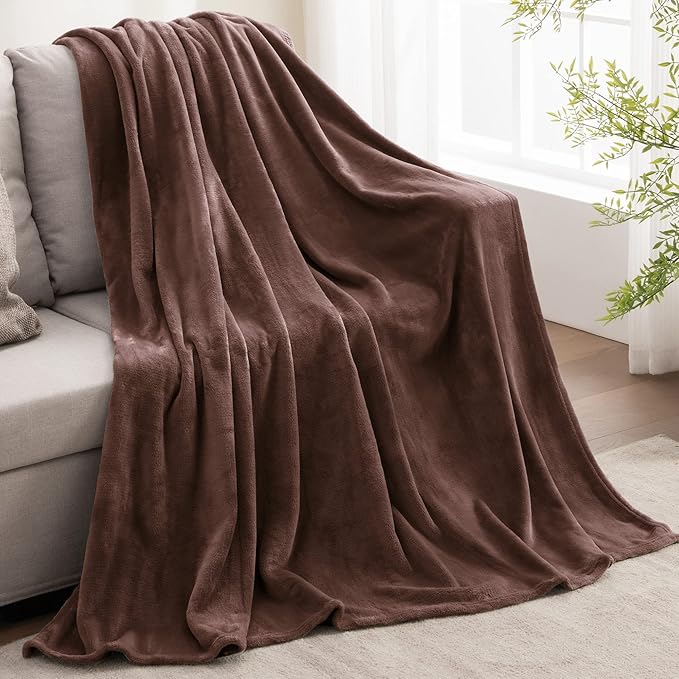 BEDELITE Fleece Blanket King Size Blankets for Bed, Luxury Plush Cozy Fuzzy Blanket 108x90 inches, Super Soft Warm Lightweight Throw Blanket All Seasons Suitable, Brown