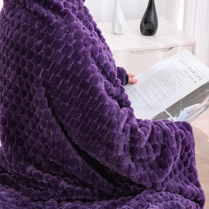 Puncuntex Deep Purple Throw Blanket 50"×60" inches Fuzzy 3D Jacquard Decorative Flannel Fleece Super Soft Plush Cozy Blanket for Couch Sofa Chair Lightweight