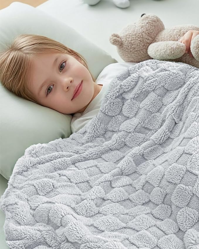 Utopia Bedding Cool Grey Checkered Fleece Twin Blanket for Couch or Bed, Soft Plush Cozy Blanket for Women and Men, Ultra Comfy Travel-Friendly Bed Throws for Relaxation, 60x80 Inches