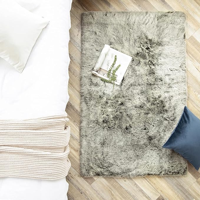 Ashler Faux Fox Fur Rug, Green White Brown Fluffy Rug, 3x5 Rectangle Rug, Ultra Soft Shaggy Area Rugs for Bedroom, Fuzzy Carpets for Living Room, Sofa