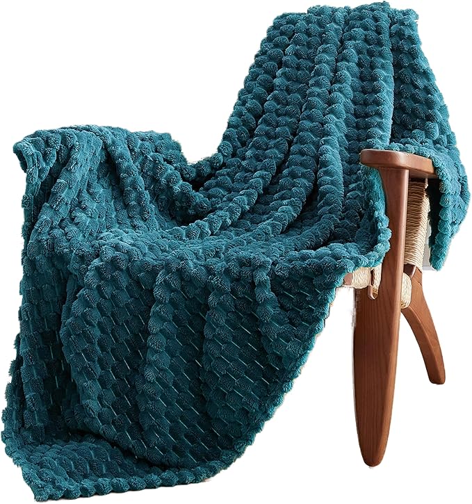 EXQ Home Fleece Blanket Twin Size for Couch or Bed - 3D Imitation Turtle Shell Jacquard Decorative Blankets - Cozy Soft Fuzzy Flannel Blanket Suitable for All Seasons(60"×80",Teal)