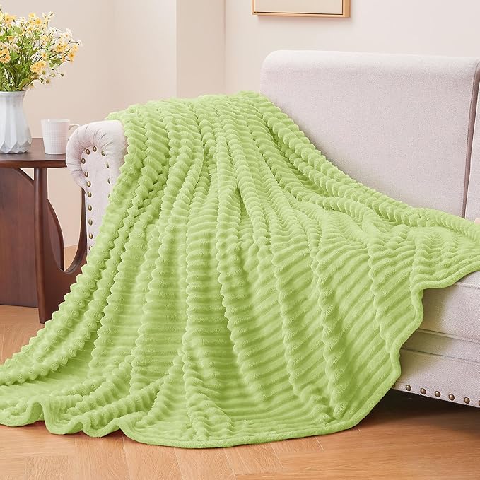 BEDELITE Fleece Throw Blanket for Couch – 3D Ribbed Jacquard Soft and Warm Decorative Fuzzy Blanket – Cozy, Fluffy, Plush Lightweight Cream Lime Throw Blankets for Bed, Sofa, 50x60 inches