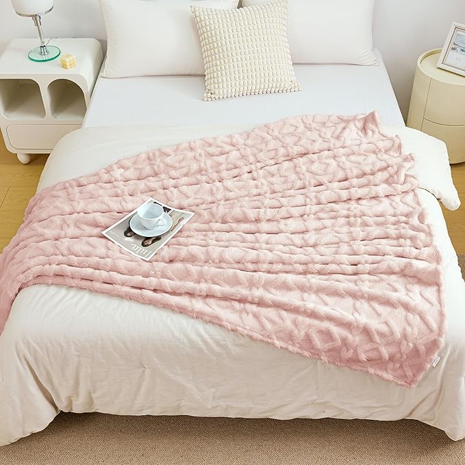 Aganear Blanket Queen Size - Fuzzy Cozy Sof Blanket for Couch, Sofa, Bed, Office, Decorative Present for All Seasons, Portable Throw Blankets for Couch, Sofa, Bed(90"x90", Pink)