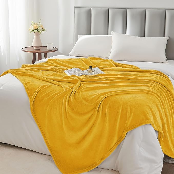 BEDELITE Fleece Blanket King Size Blankets for Bed, Luxury Plush Cozy Fuzzy Blanket 108x90 inches, Super Soft Warm Lightweight Throw Blanket All Seasons Suitable, Yellow