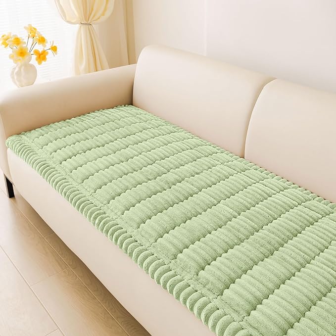 hyha Couch Covers for Dogs Washable, Non Slip Plush Dog Sofa Protectors, Fuzzy Pet Couch Covers for 3 Cushion Sofa Pet Friendly (Green, 27.6" x 88")
